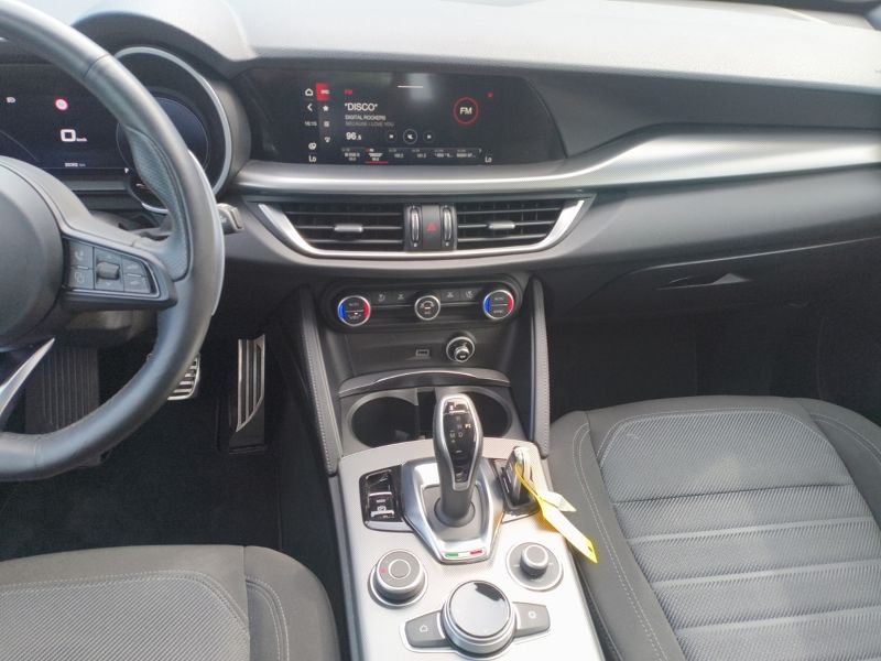 ALFA ROMEO Stelvio 2.0 Turbo 280 CV AT8 Q4 Sprint